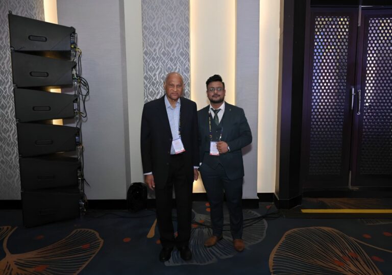 DR ADAMYA GUPTA with Padmashri Dr Mammen Chandy sir